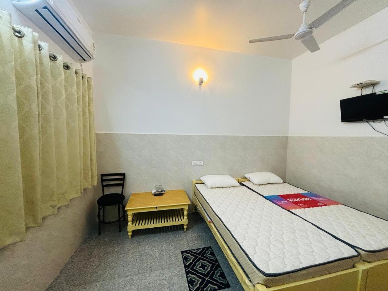 Bimala Hotel 란치 외부 사진